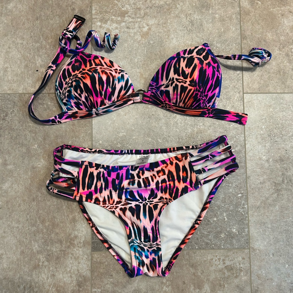 VENUS Multicolor Animal Print Bikini Set